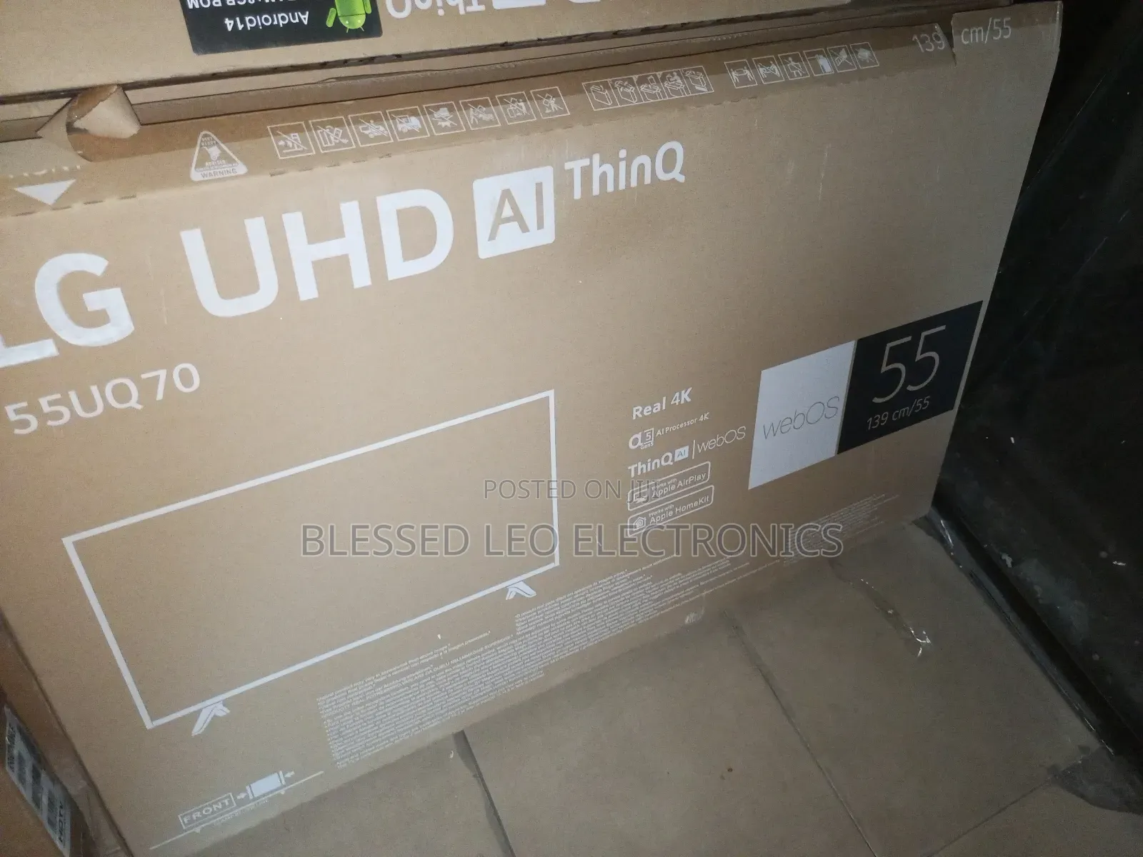 55 Inches With Inbuld Bluetooth Netflix Wifi Facebook Google Internet