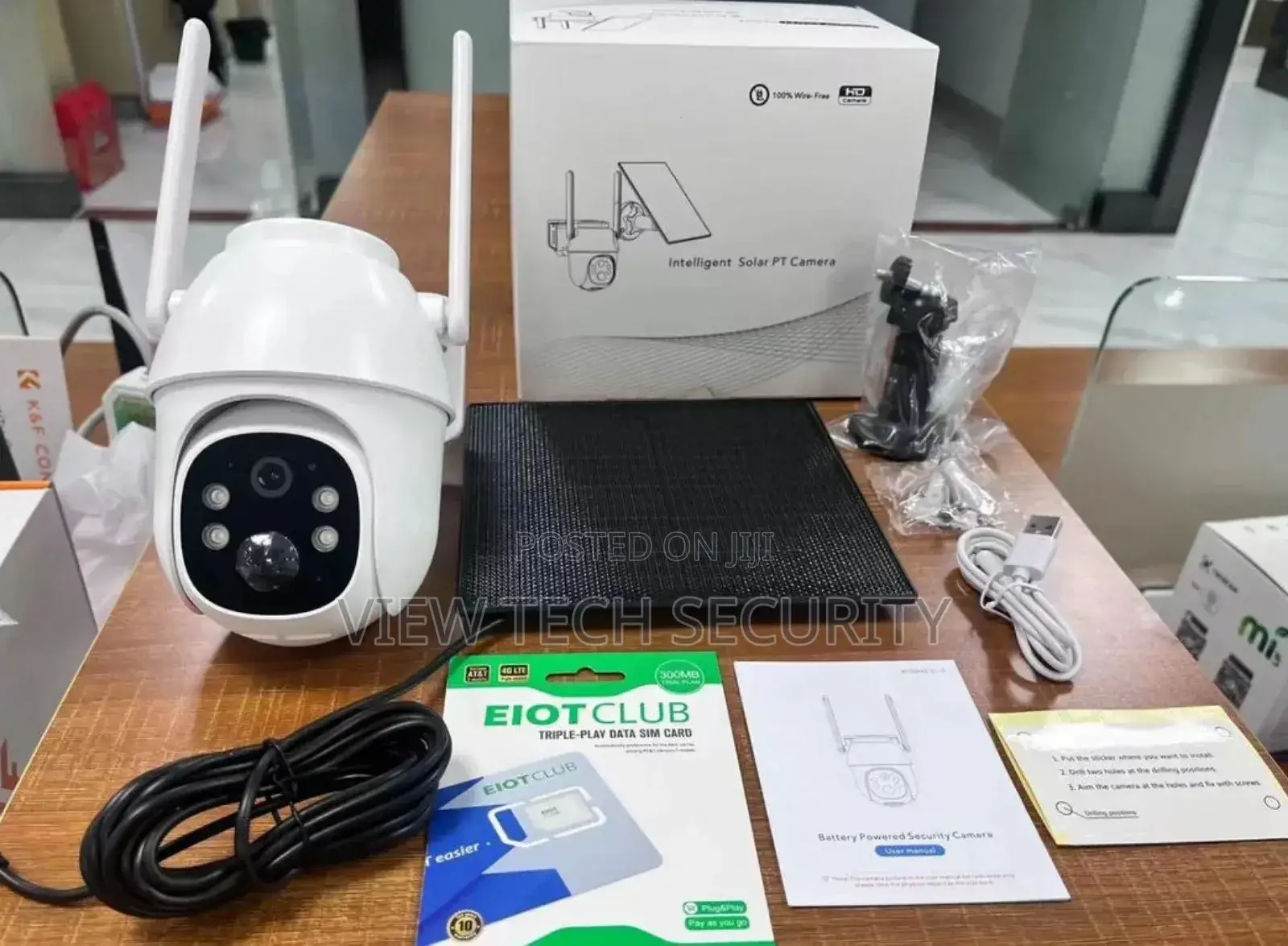 Single Lens Smart Solar Camera