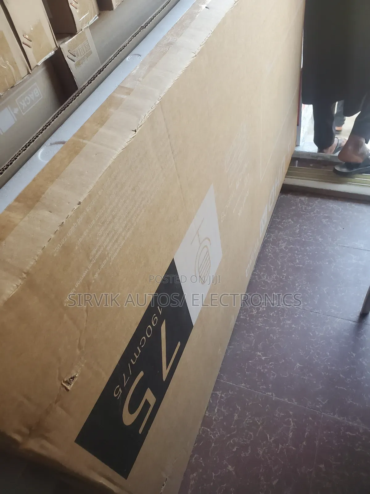 Frameless and Smart Lg 75 Inches Available for Sale