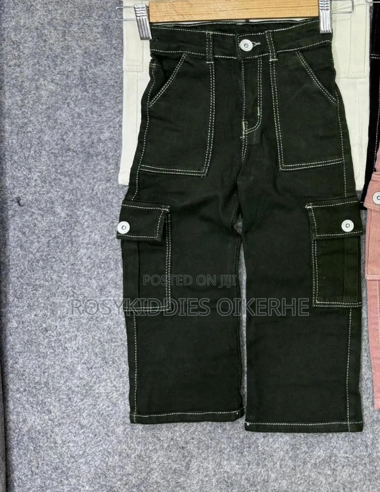 Girls Cargo Baggy Jeans