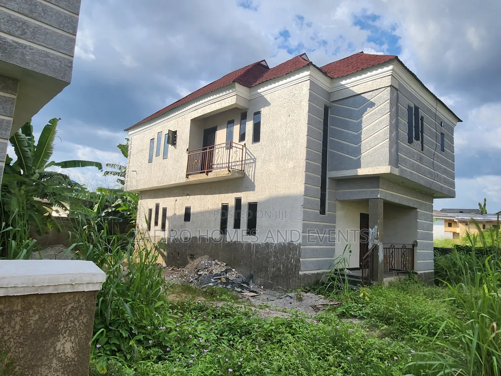 4bdrm Duplex in New Bodija for sale