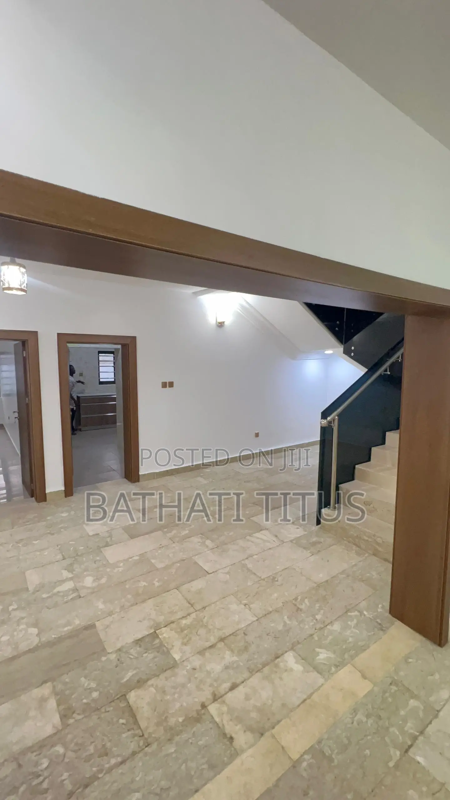 5bdrm Duplex in Gwarimpa Estate, Bunkoro for sale