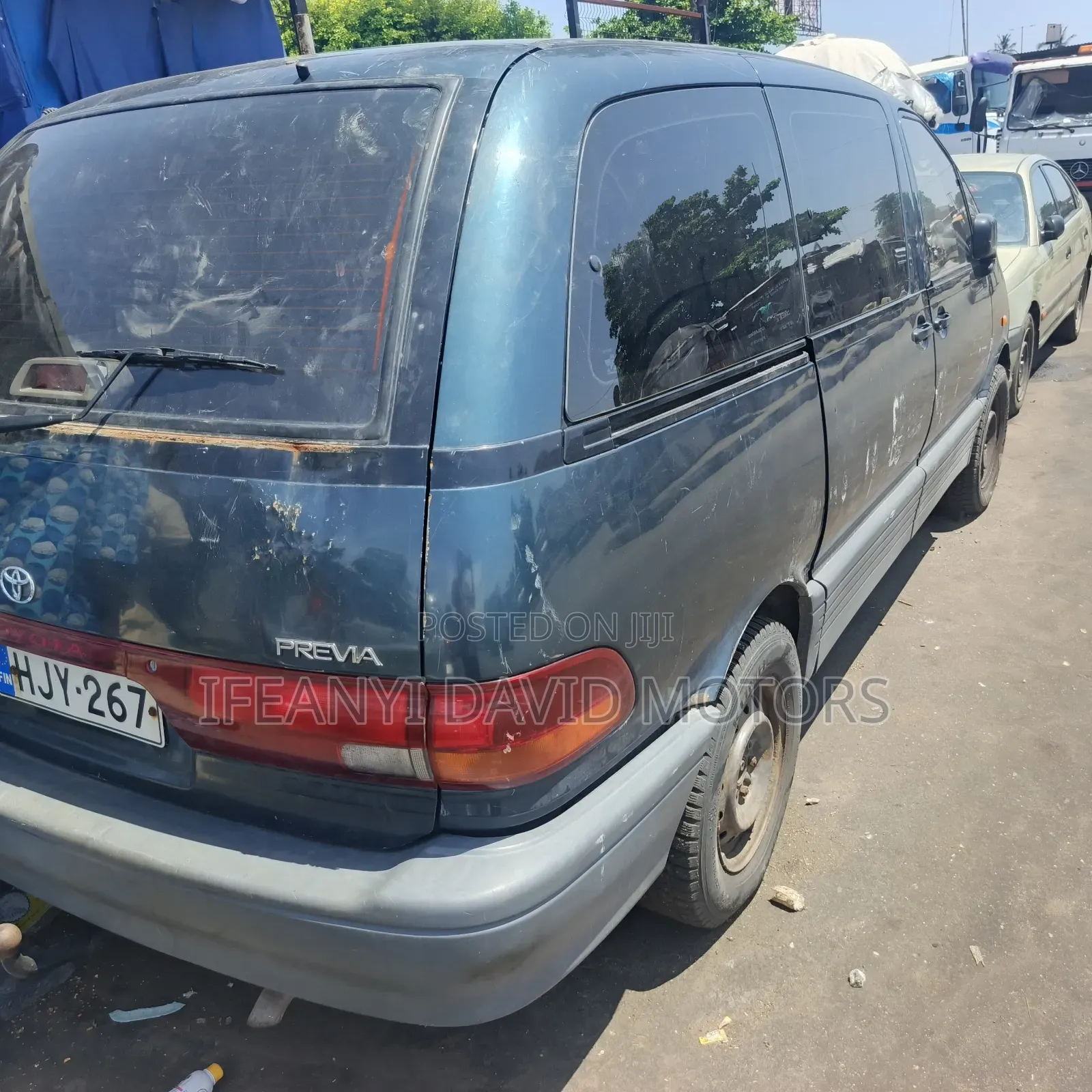 Toyota Previa 2.4 GL 7-seater 1999 Green