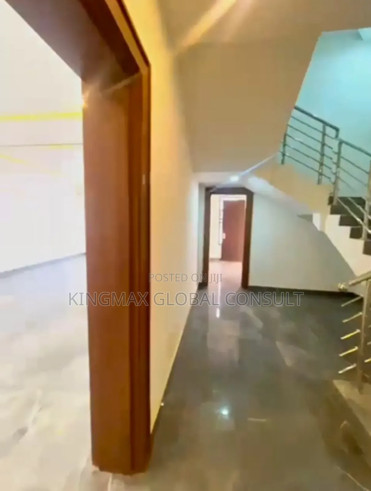 6bdrm Duplex in Guzape District for sale