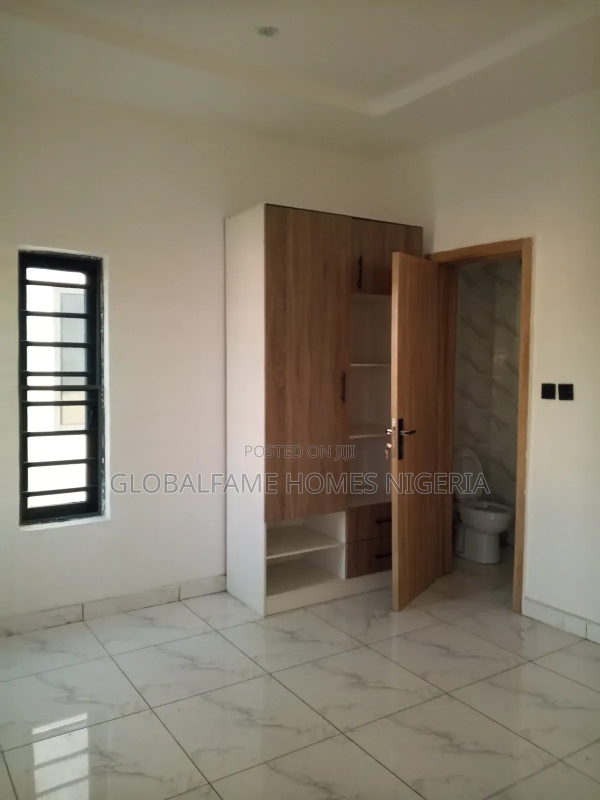 5bdrm Duplex in An Estate At Abijo for sale