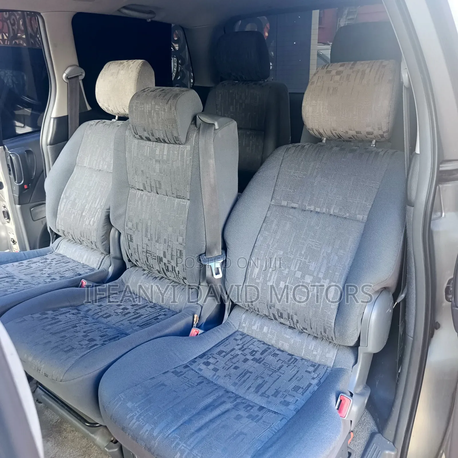Toyota Previa Automatic 2005 Burgundy