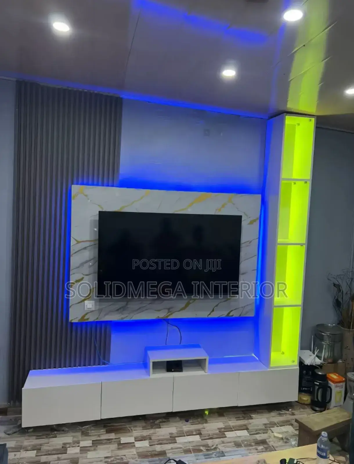 Megasoild Tv Stand