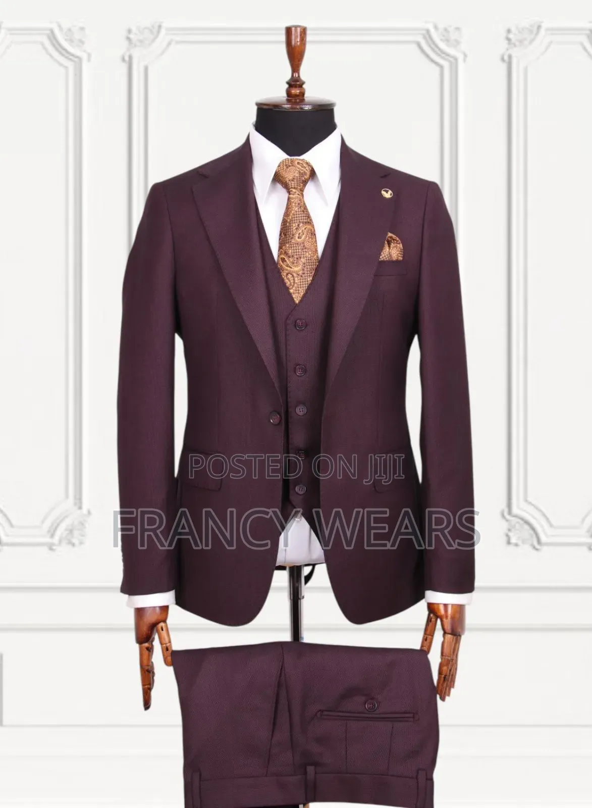 3 Piece Quality Men's Suits Available in Sizes