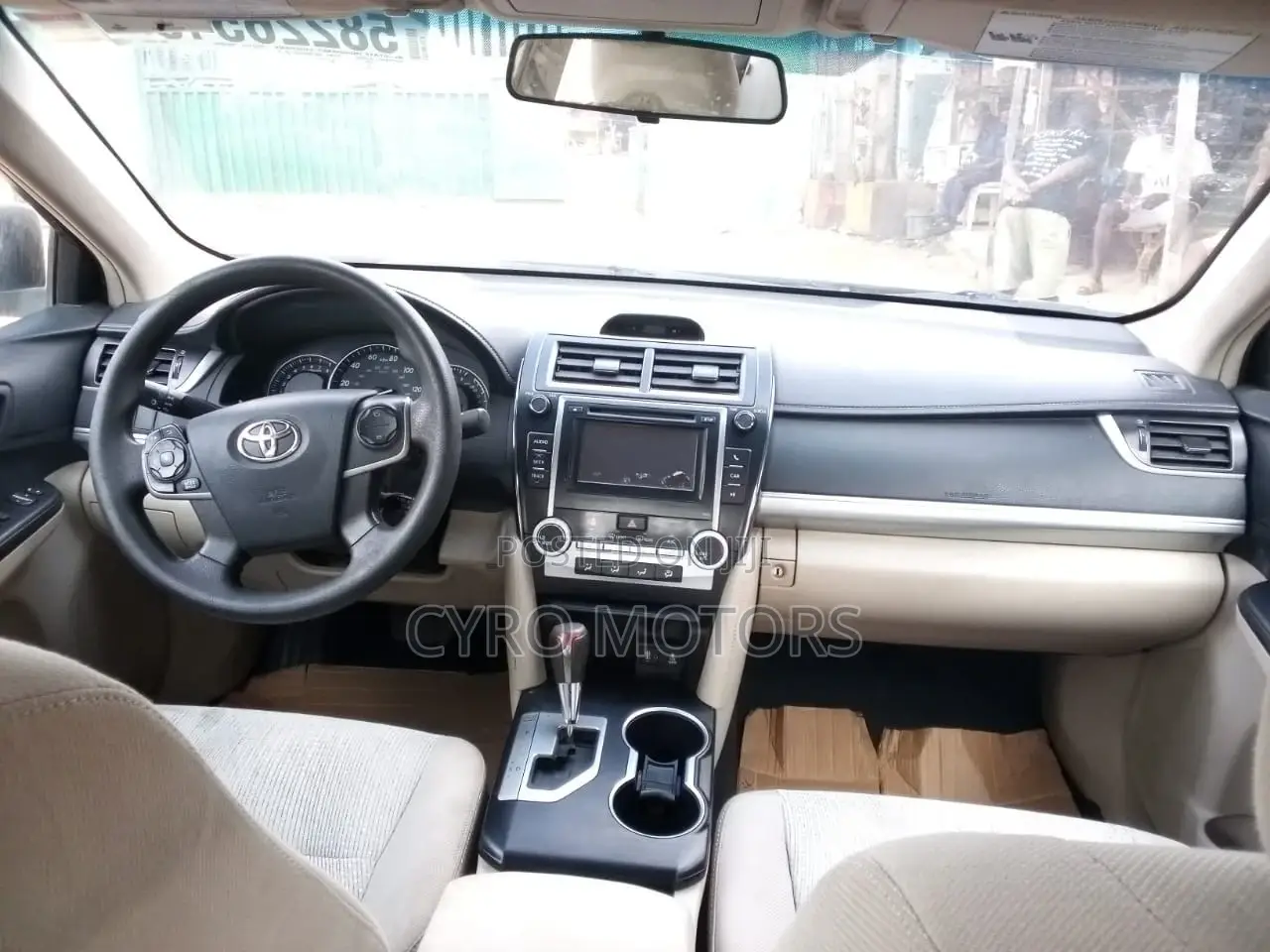 Toyota Camry Hybrid LE 2012 Gold