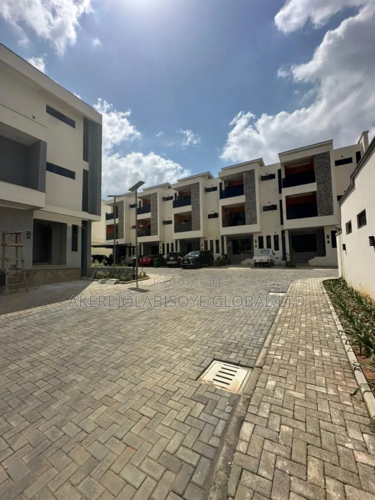 4bdrm Townhouse/Terrace in In An Estate Around for sale