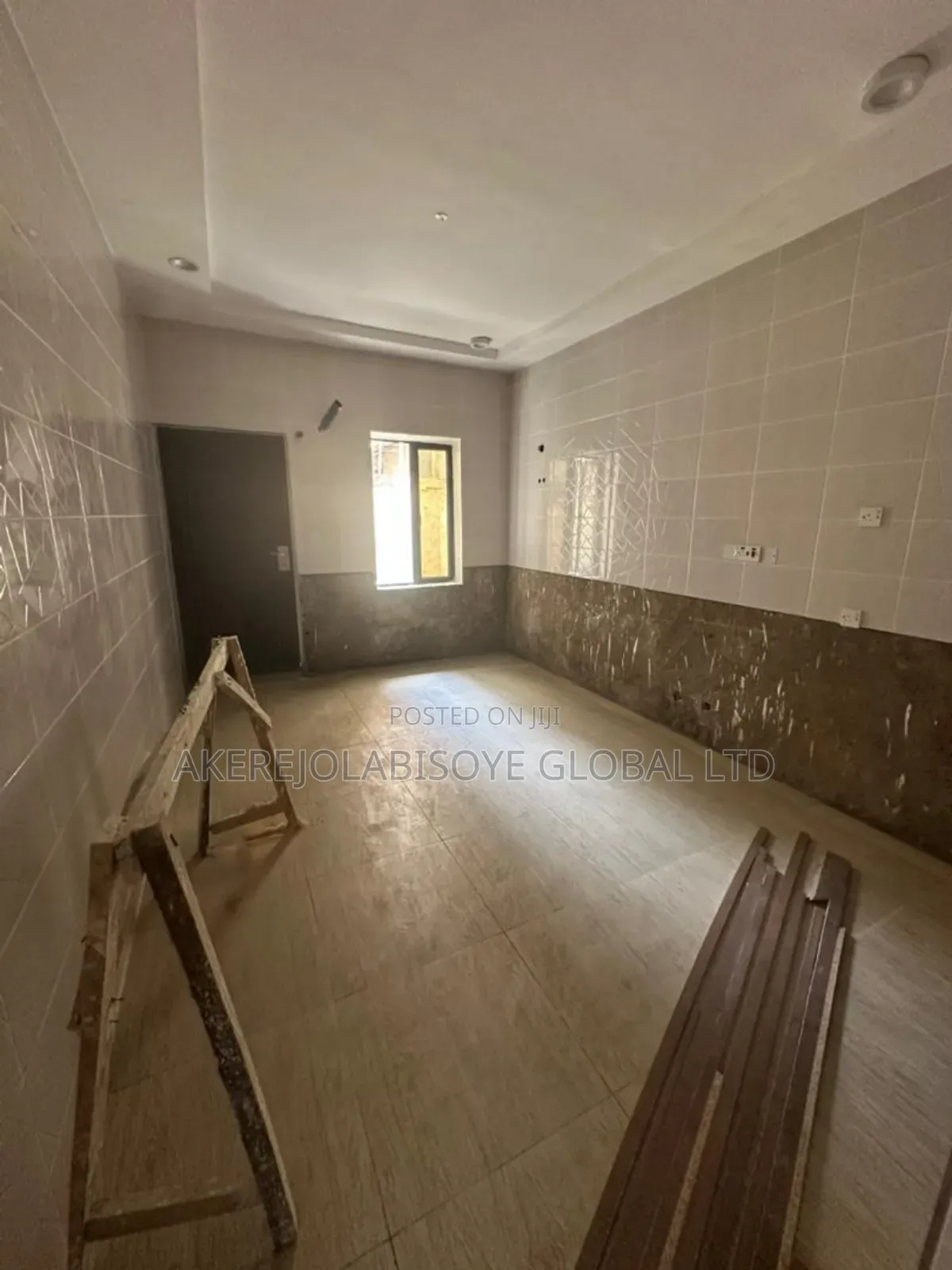 4bdrm Townhouse/Terrace in In An Estate Around for sale