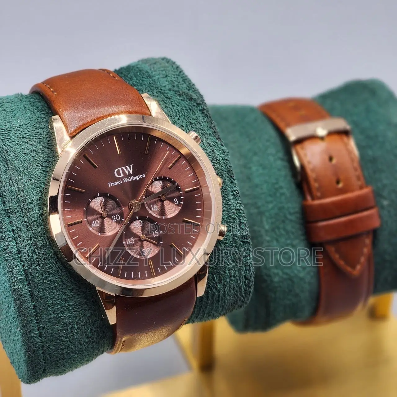 Daniel Washington Quality Men Genuine Leather Wristwatch