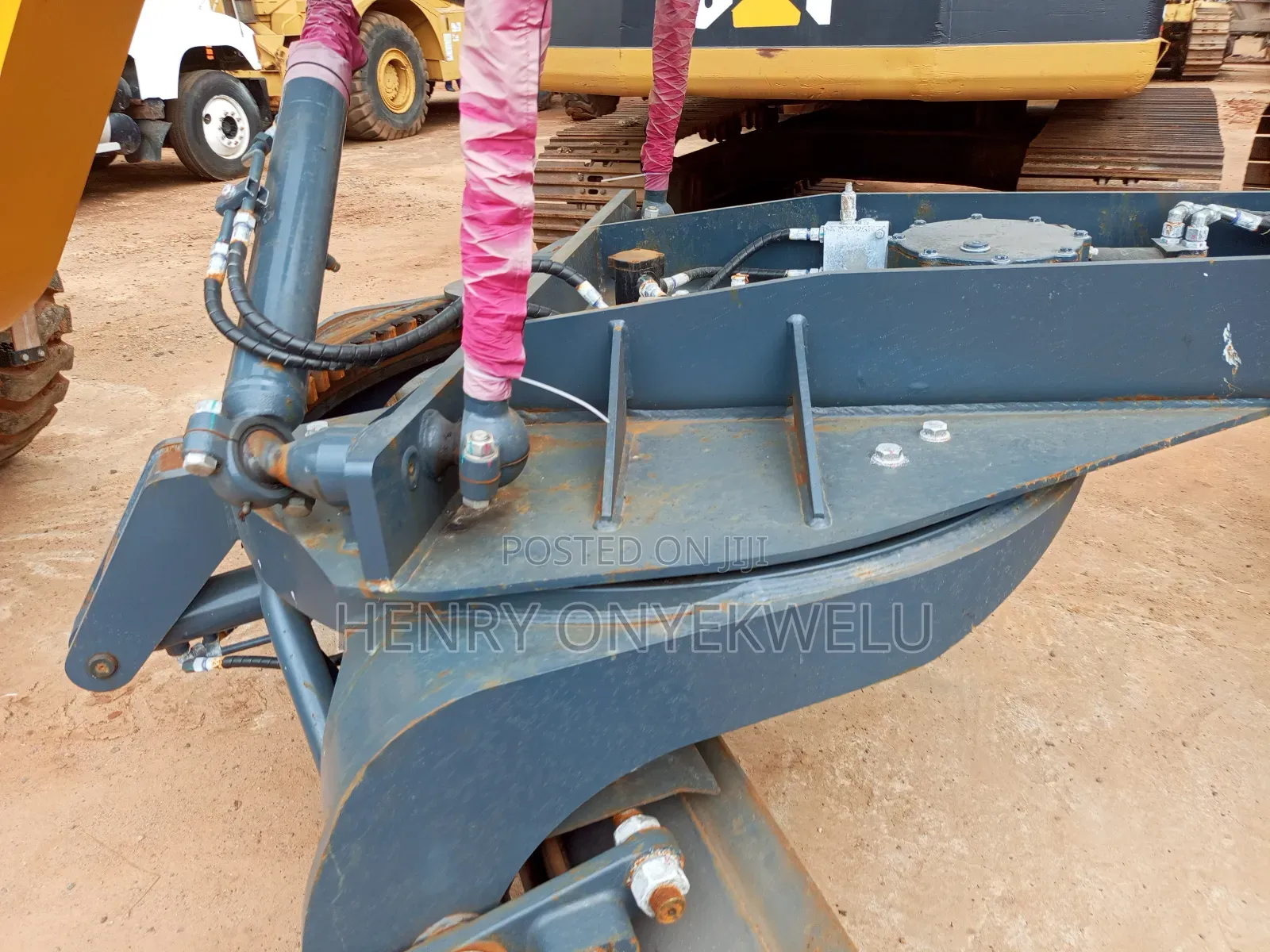 Chinese Trucks and Equipments
