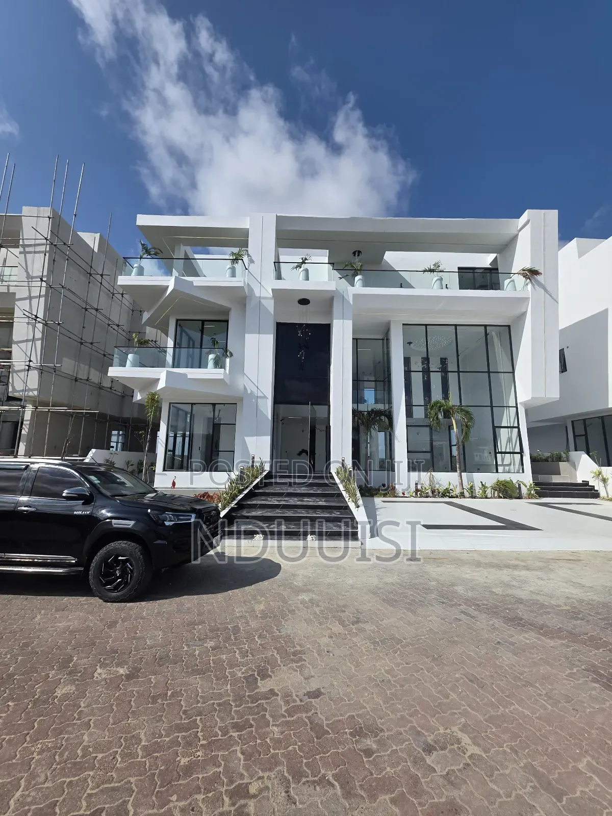5bdrm Duplex in Hampton Island, Lekki Phase 1 for sale
