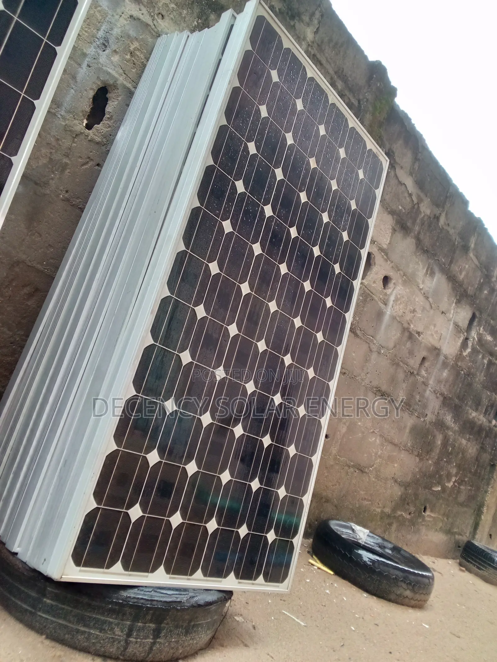 300w Solar Panels