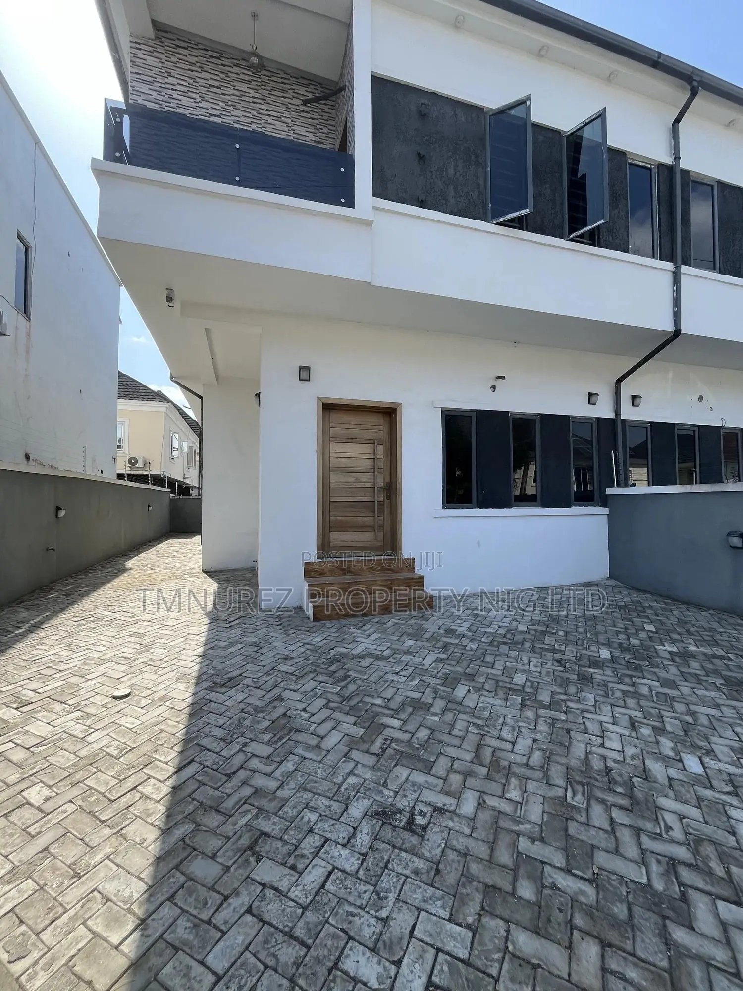4bdrm Duplex in Agungi, Lekki for rent
