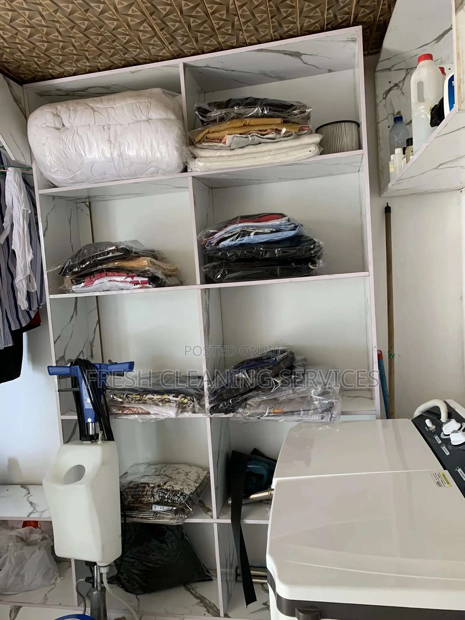 Laundry Attendant Secretary Needed