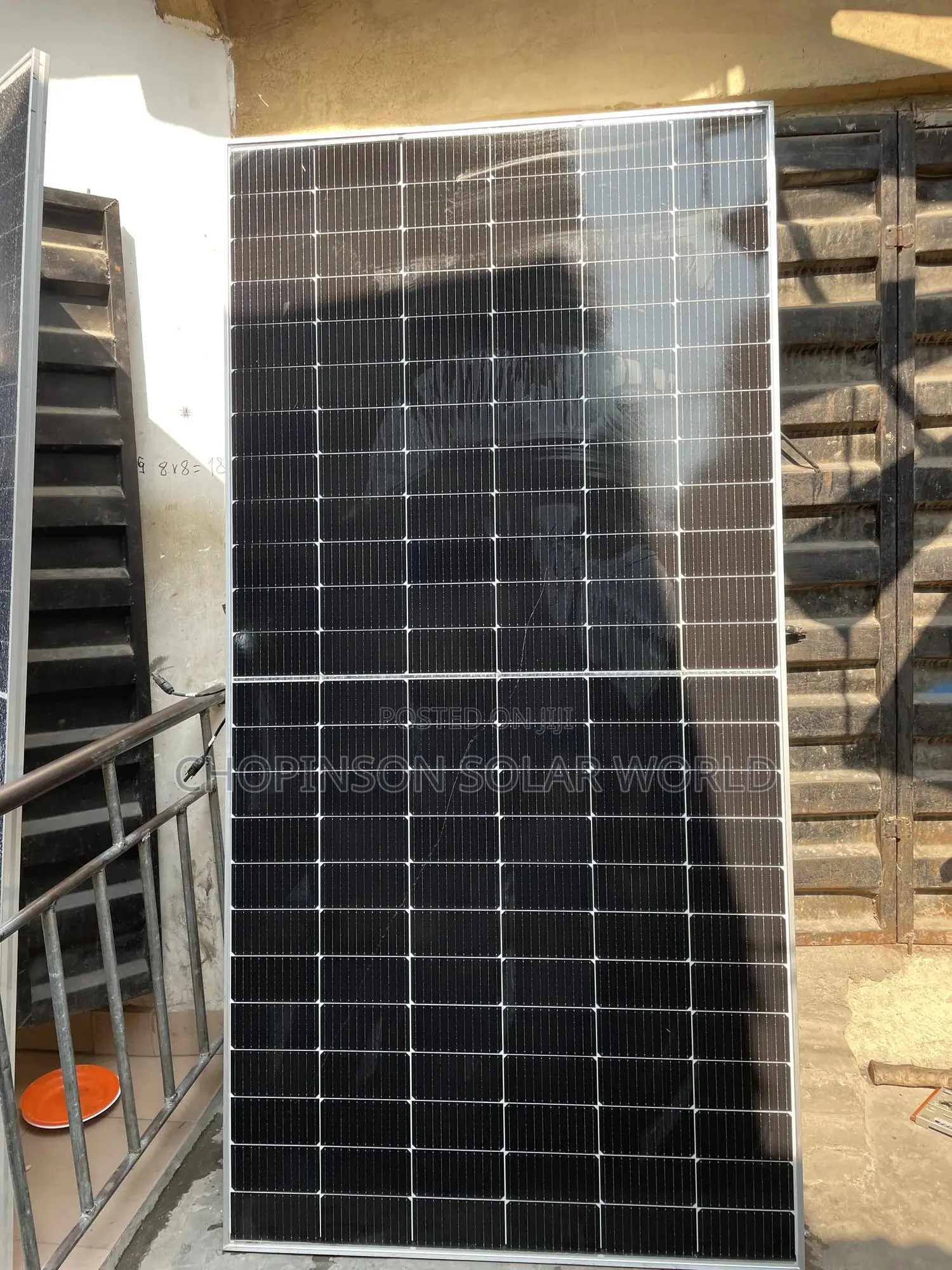 Solar Energy Trina Panels 560watts 144cell Bifacial