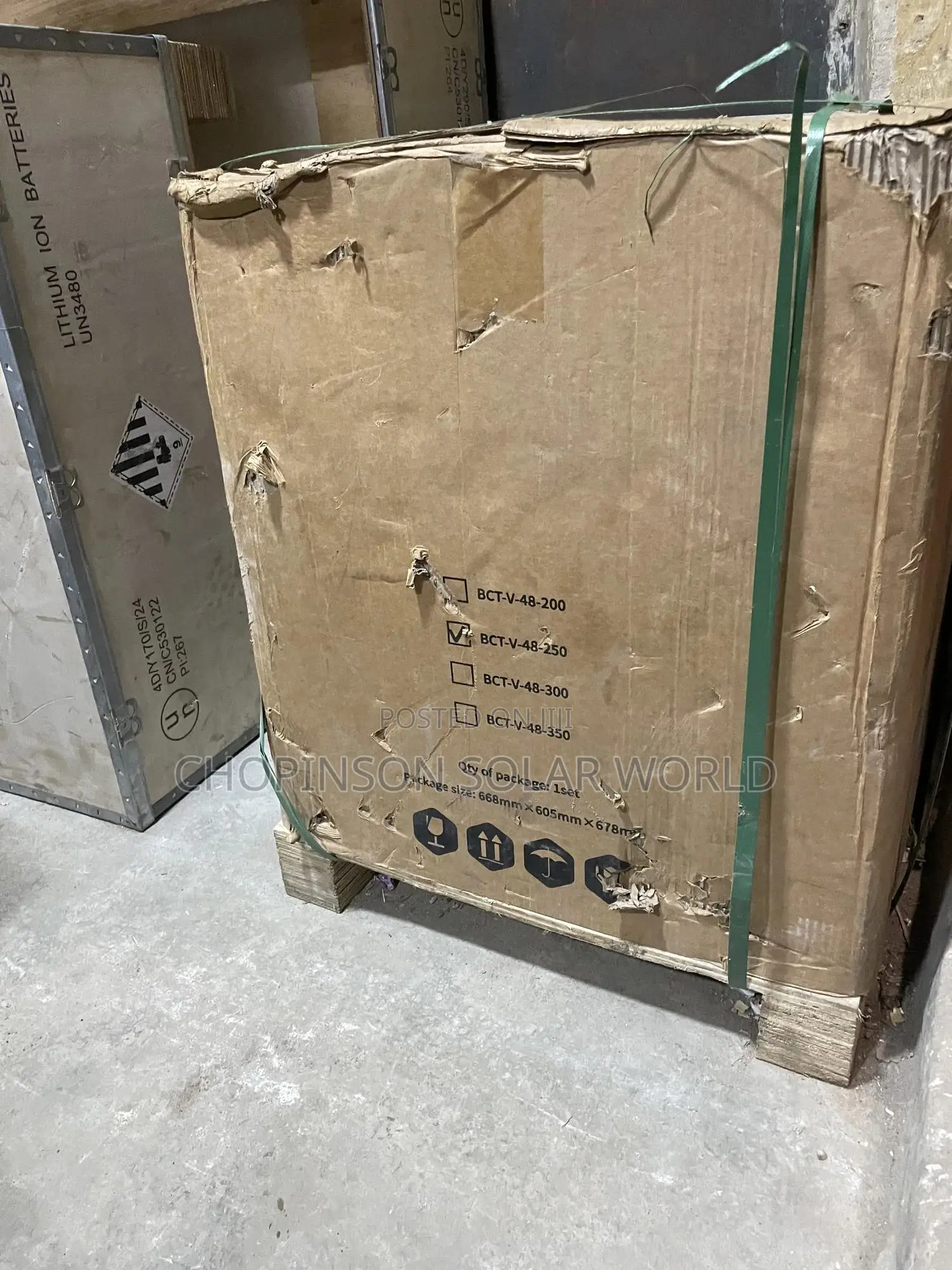 This Is Solar Energy Blue Carbonlithium Ion Batteries 12kw/5