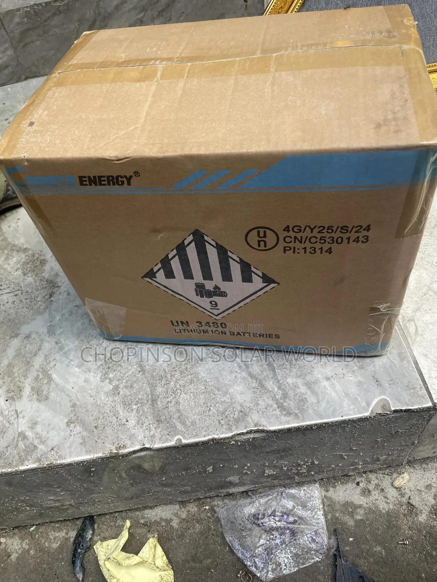 Solar Energy Cworth Lithium Iron Battery 200ah/12votts