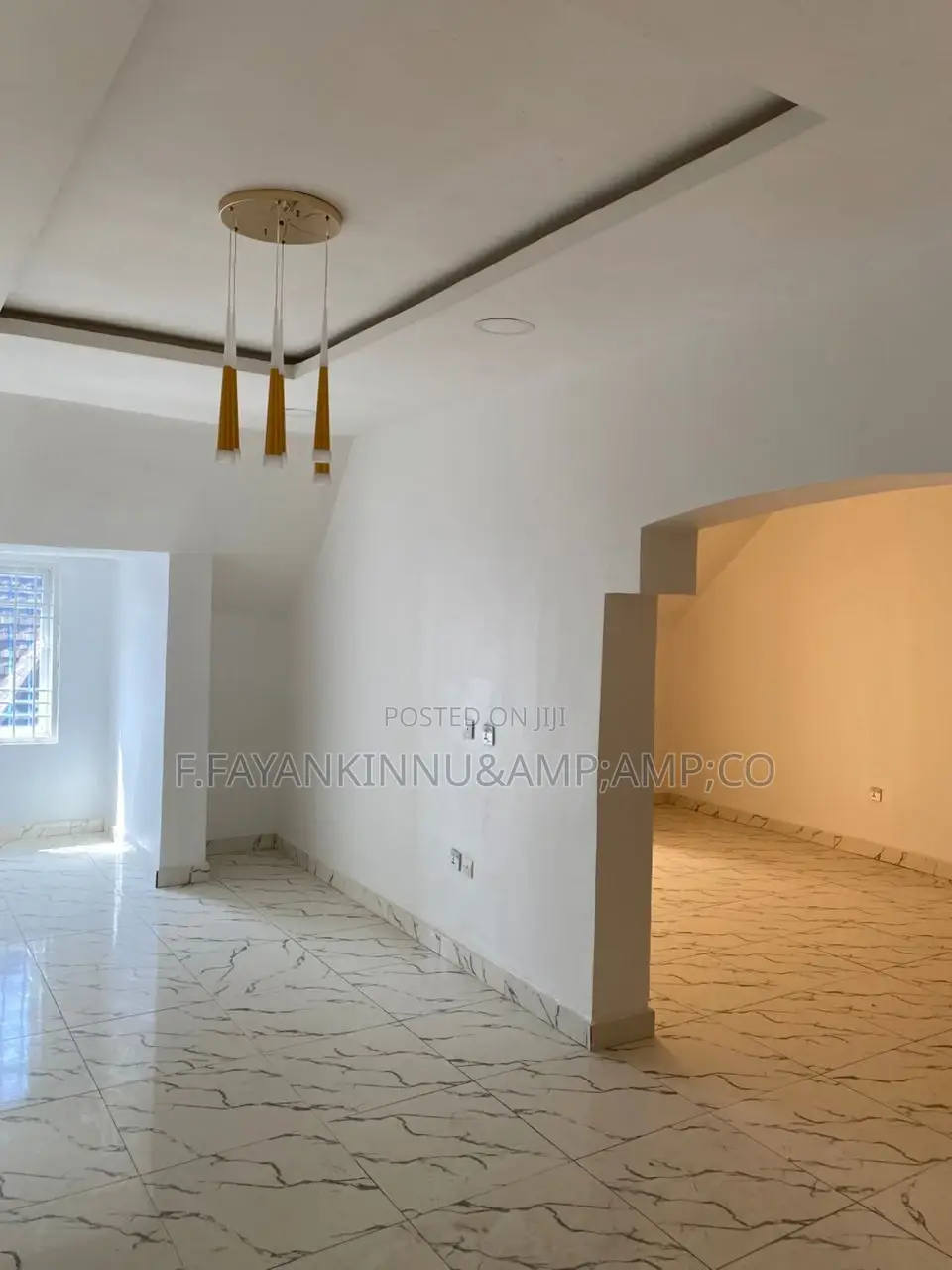 6bdrm Duplex in Apo District for sale