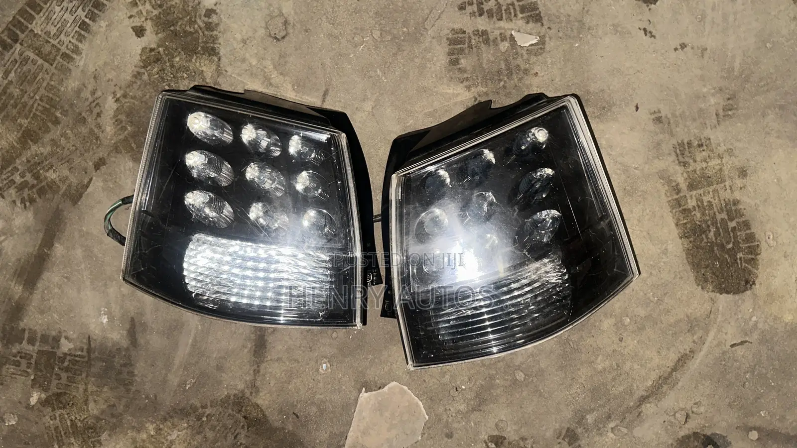 Set Taillights Outlander 2008-012