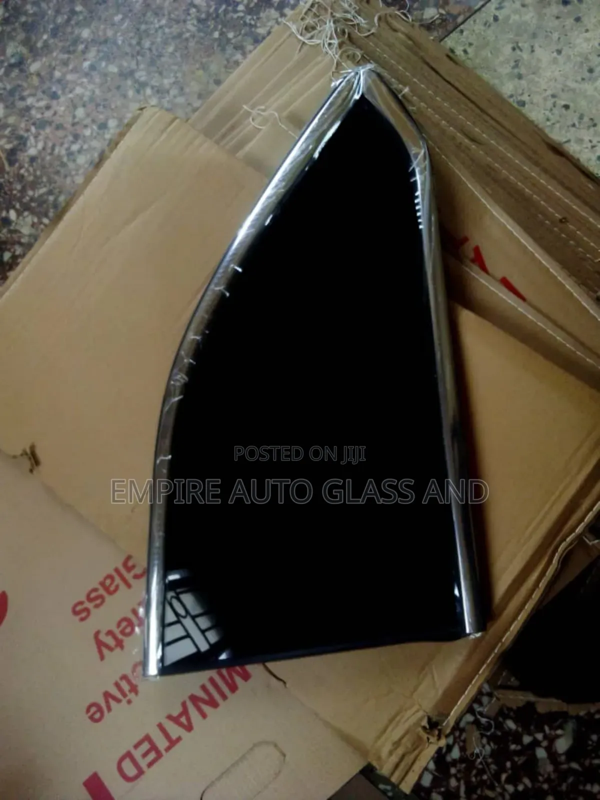 Last Vent Glass for Toyota Highlander 2015 Model Available Now