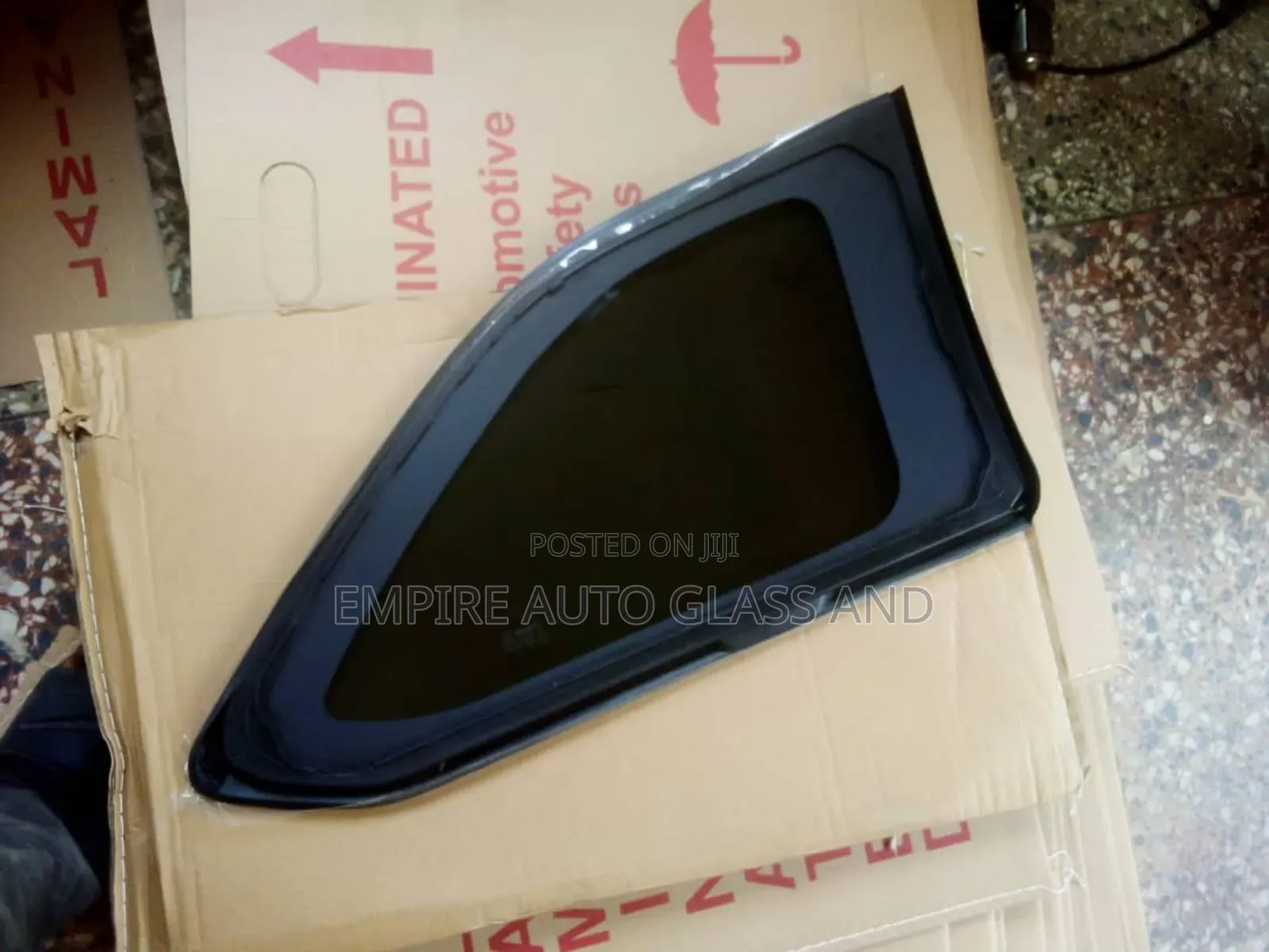 Last Vent Glass for Toyota Highlander 2015 Model Available Now