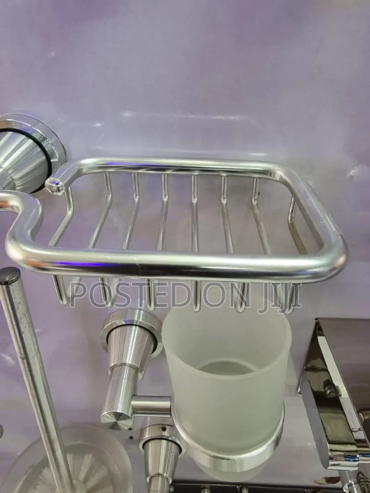 Soap Dish, Tissue Holder And Glass Holder