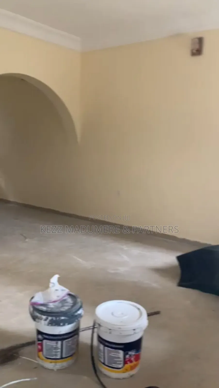 3bdrm Block of Flats in Iwofe Road Port for rent