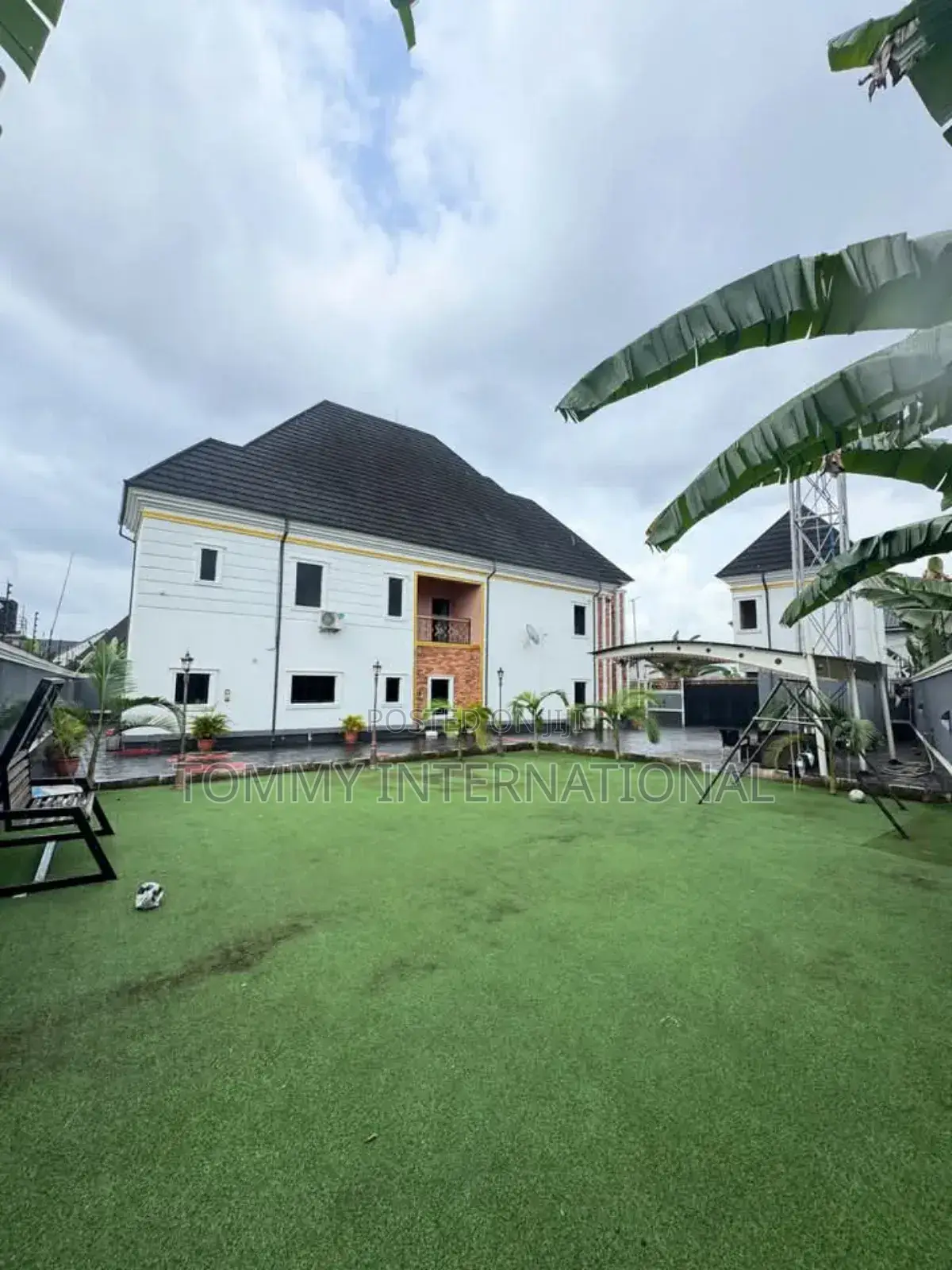 5bdrm Duplex in New Heaven Estate, Port-Harcourt for sale