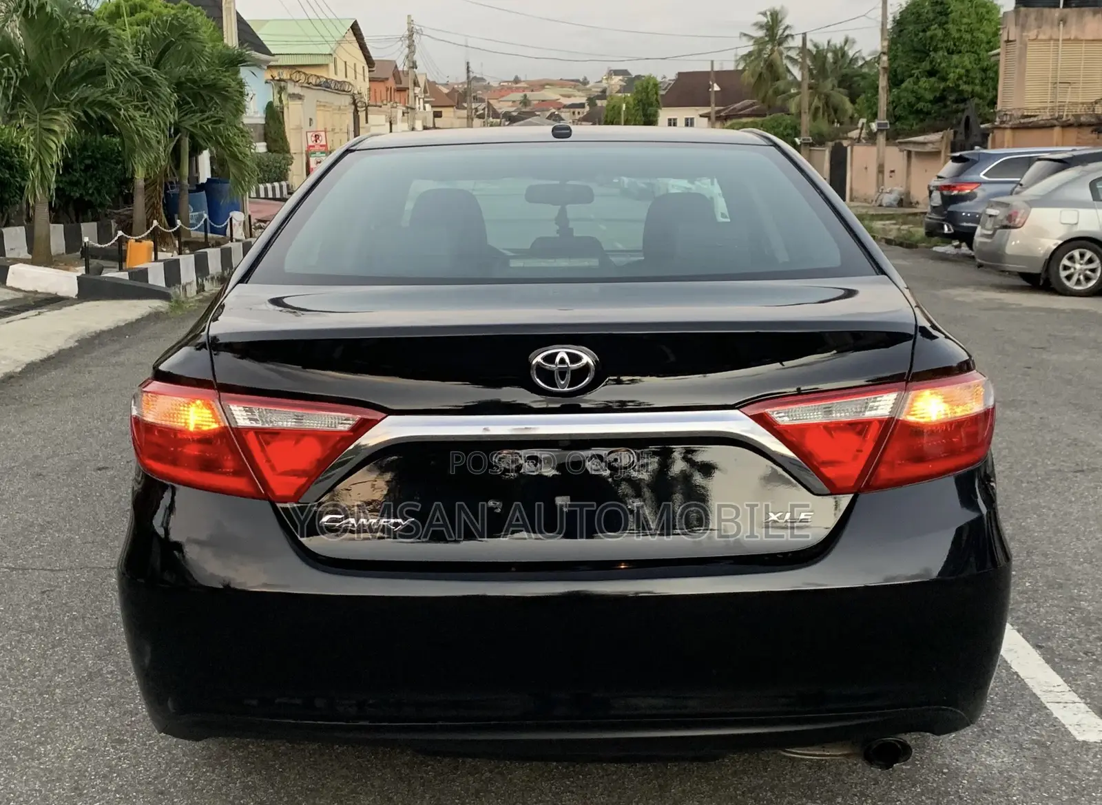 Toyota Camry XLE 4dr Sedan (2.5L 4cyl 6A) 2015 Black