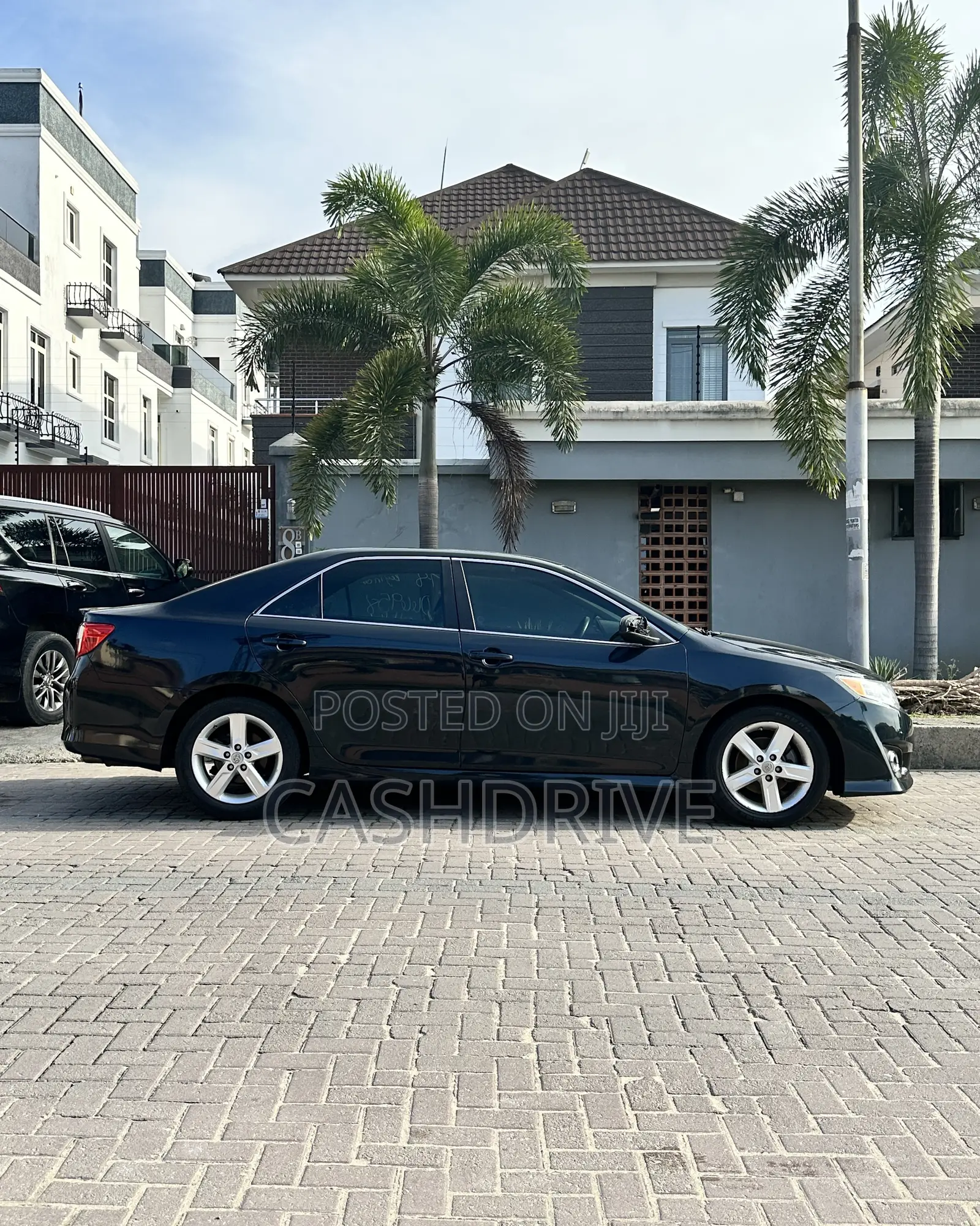 Toyota Camry SE 4dr Sedan (2.5L 4cyl 6A) 2012 Black