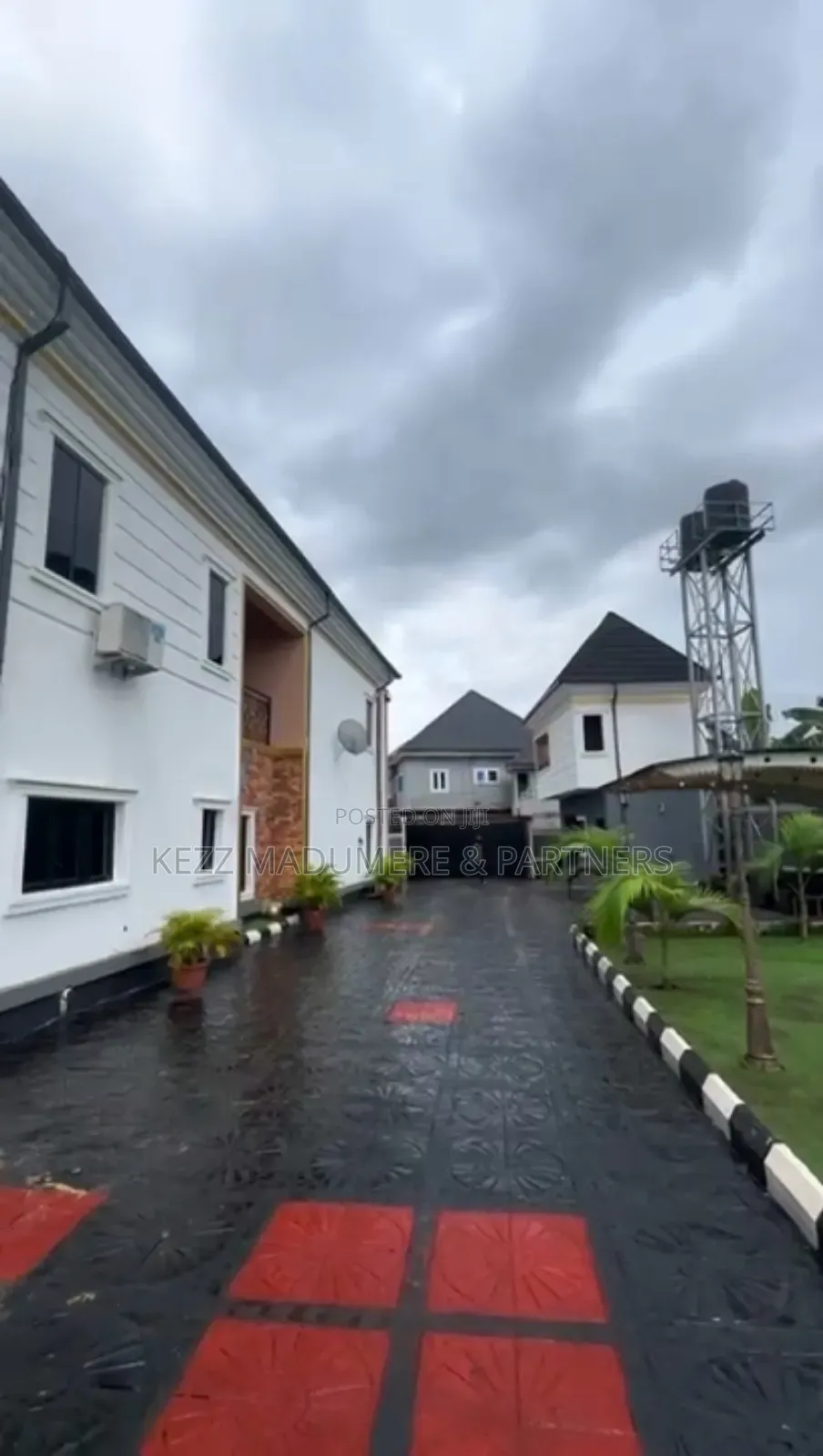 5bdrm Duplex in Gated Estate, Off for sale