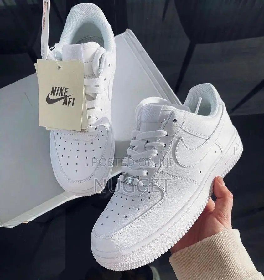 Original White Nike Air Firce 1  Fully Boxed