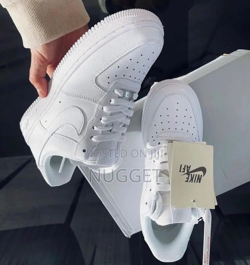 Original White Nike Air Firce 1  Fully Boxed