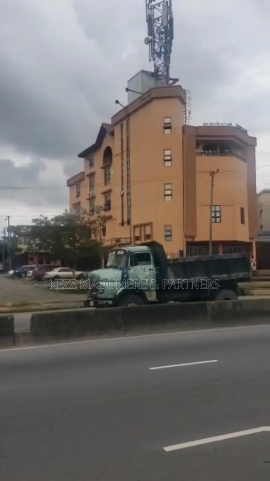 For Sale: 5 Floors Commercial Plaza, Aba Road , Ph