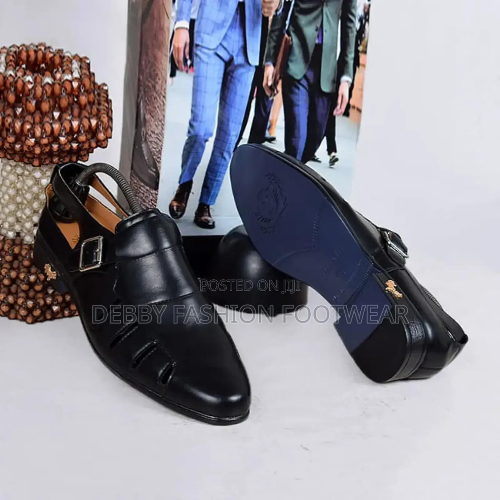 Mazerata Black Shoe – Elegant Finish, Everyday Comfort