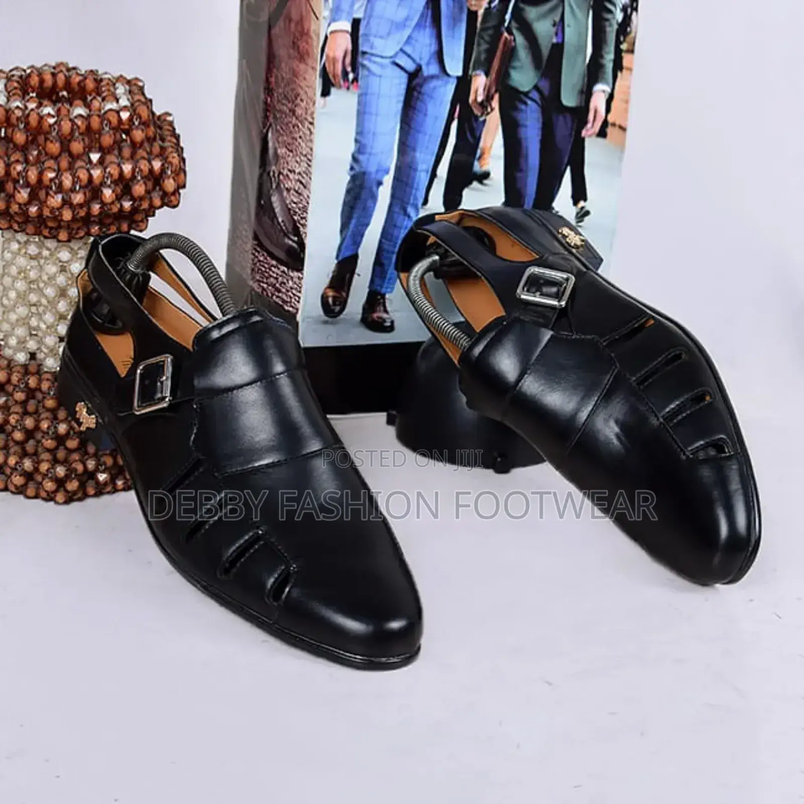 Mazerata Black Shoe – Elegant Finish, Everyday Comfort