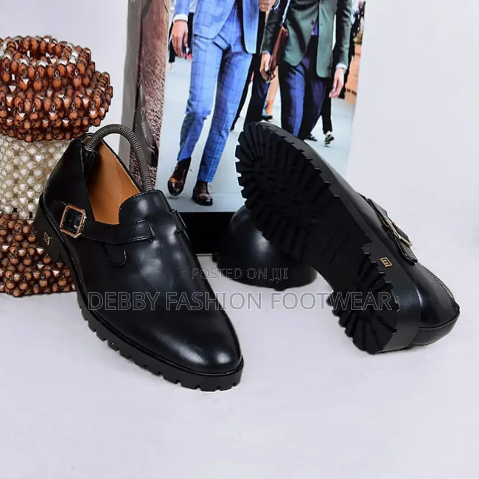 Mazerata Black Shoe – Sophisticated Style, Everyday Comfort