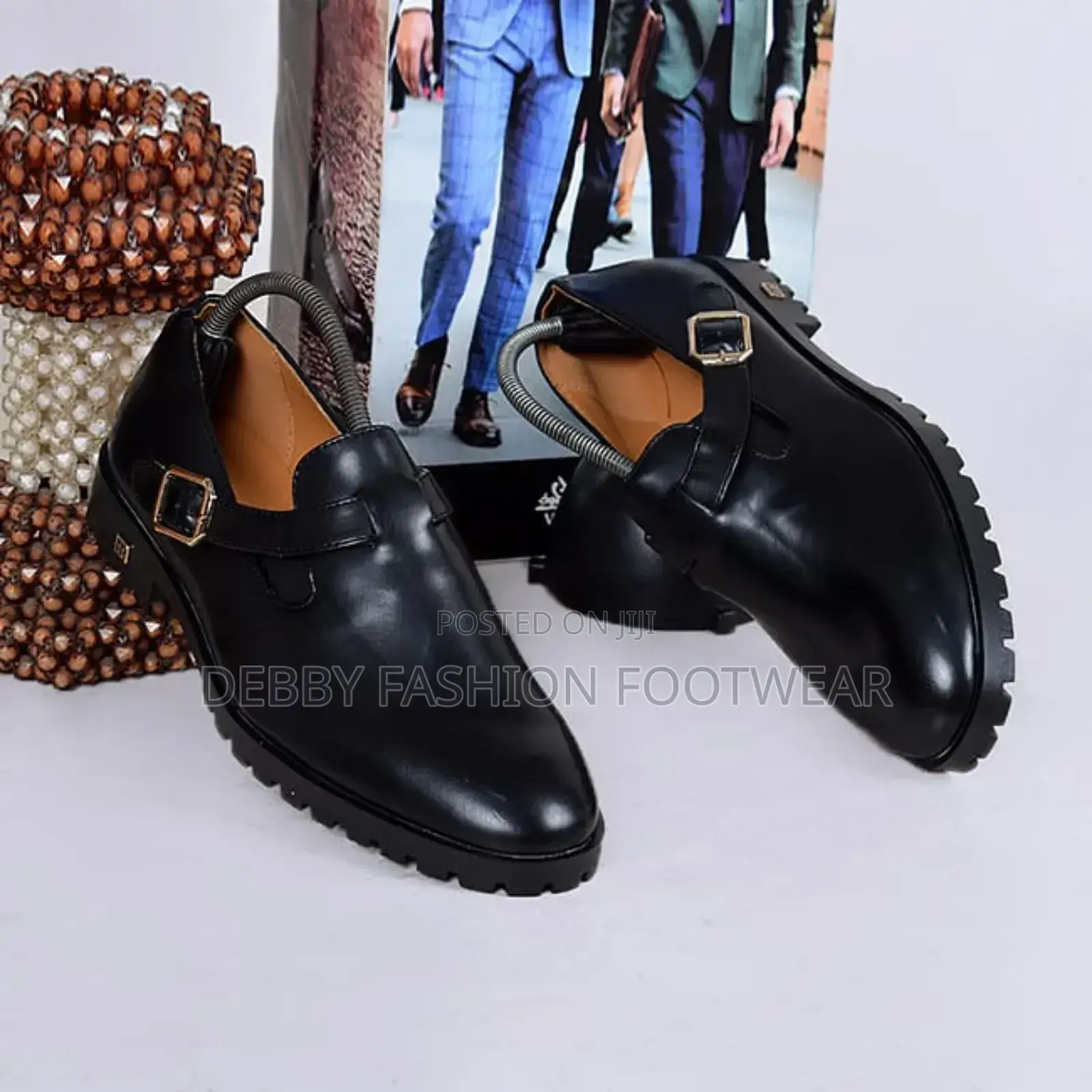 Mazerata Black Shoe – Sophisticated Style, Everyday Comfort
