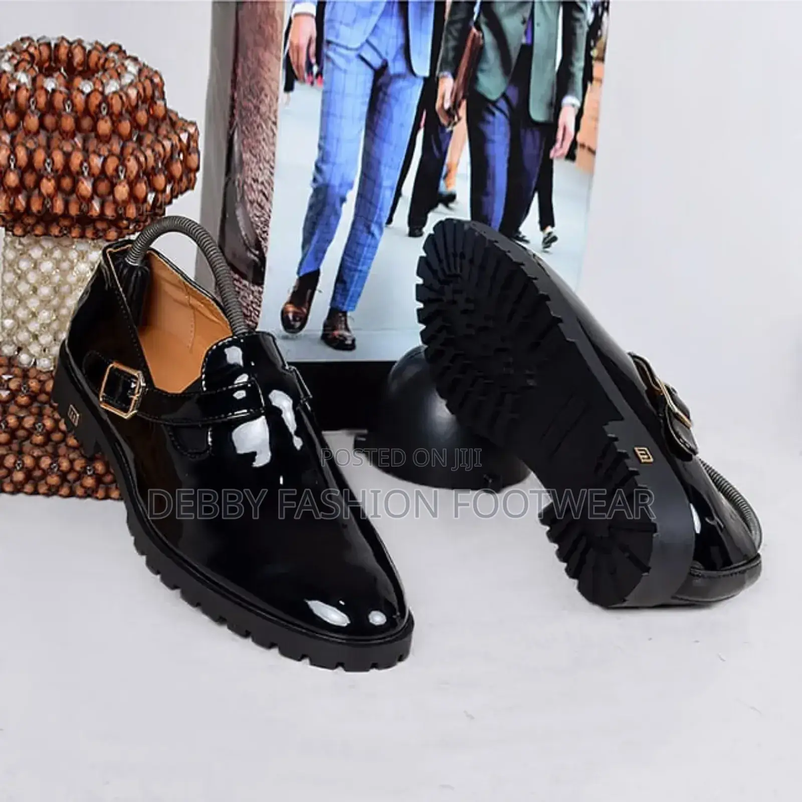 Mazerata Black Shoe – Sophisticated Style, Everyday Comfort