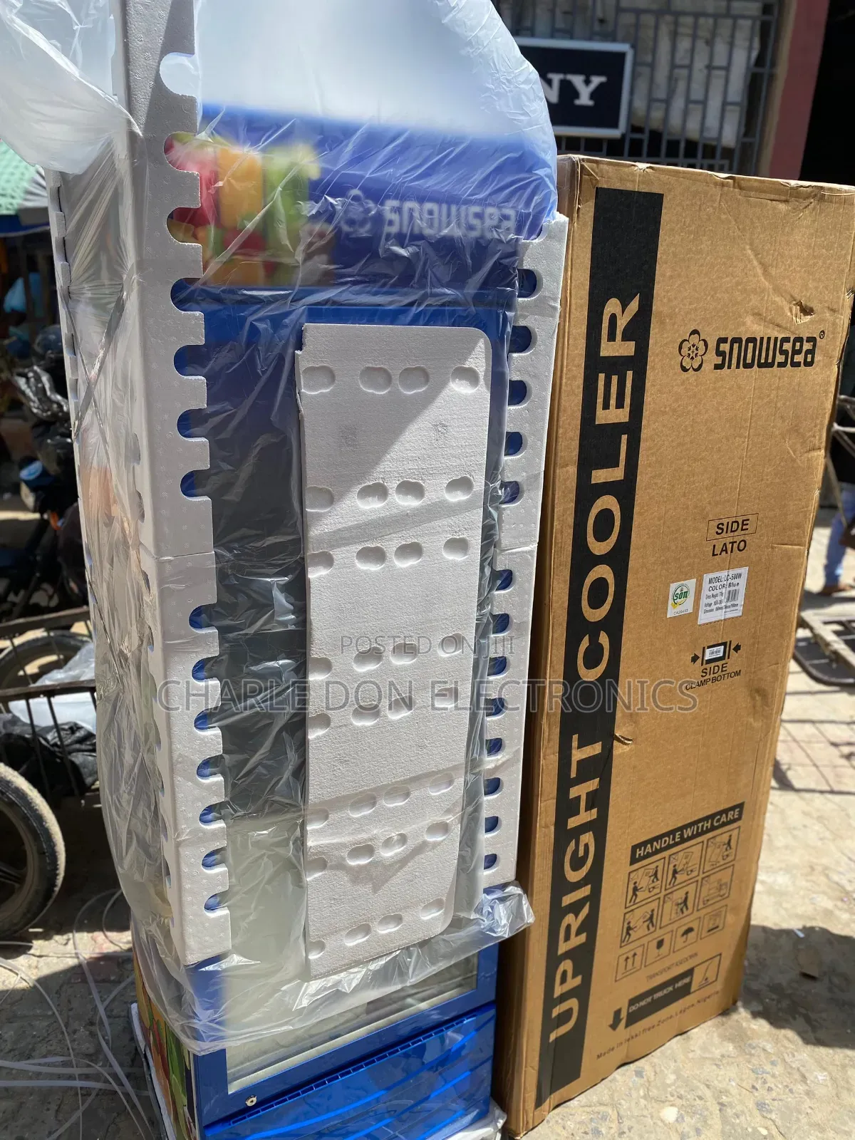Original Snowsea Freezer and Fridge 350 Litters