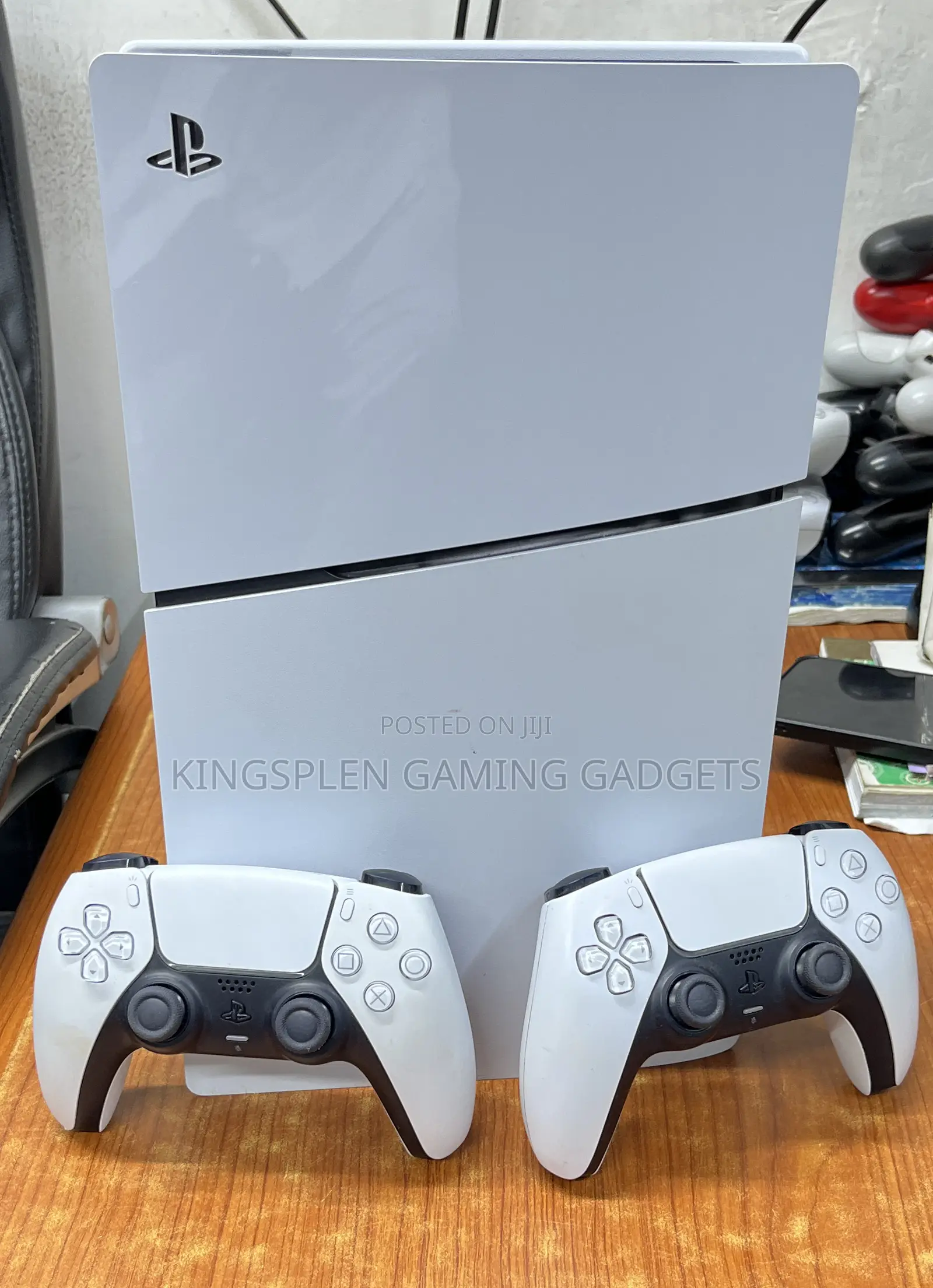 Uk Used Playstation 5 Slim Digital Comes With 2 Pad and Games