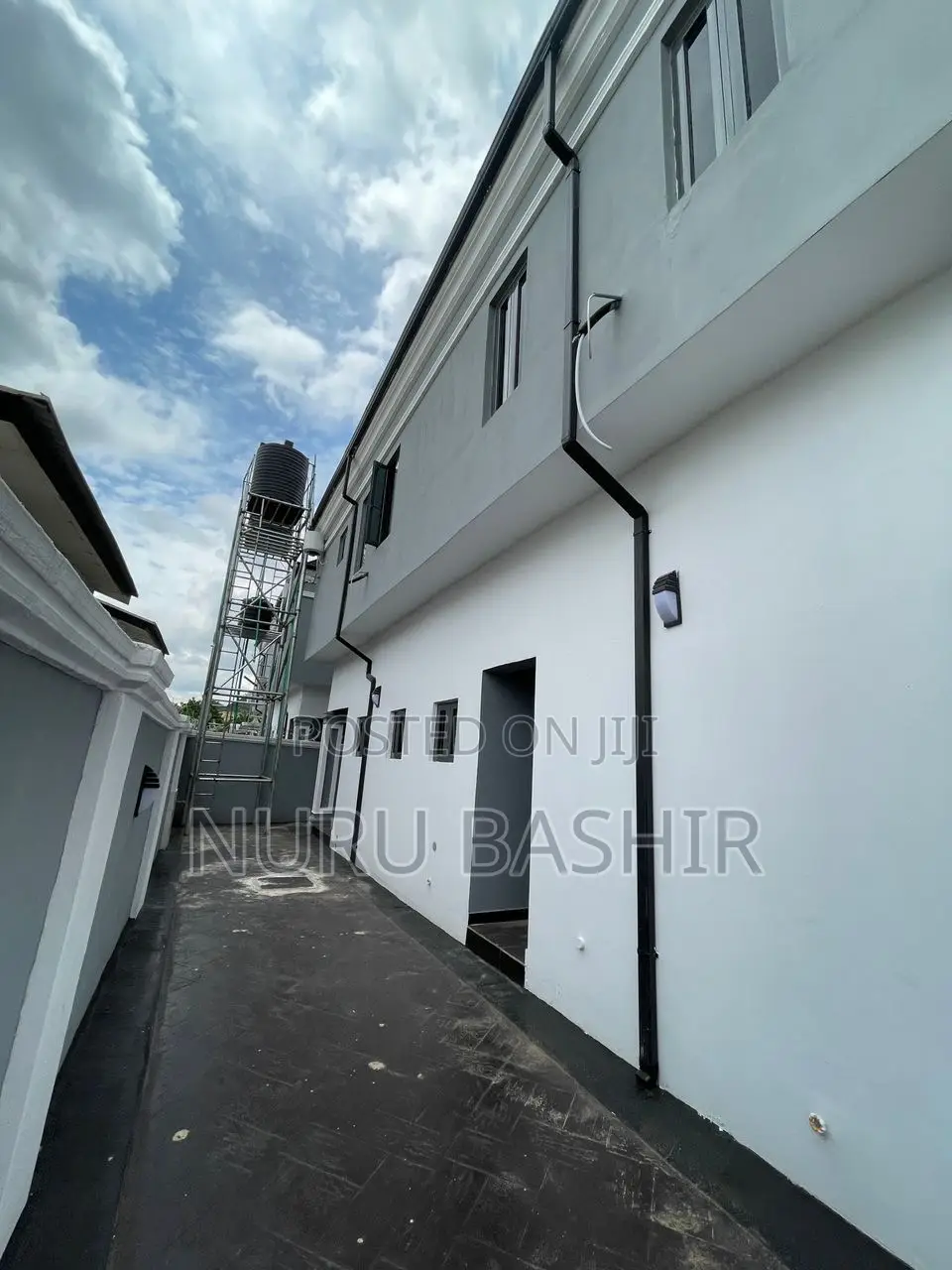 Furnished 5bdrm Duplex in Oluyole Estate for sale