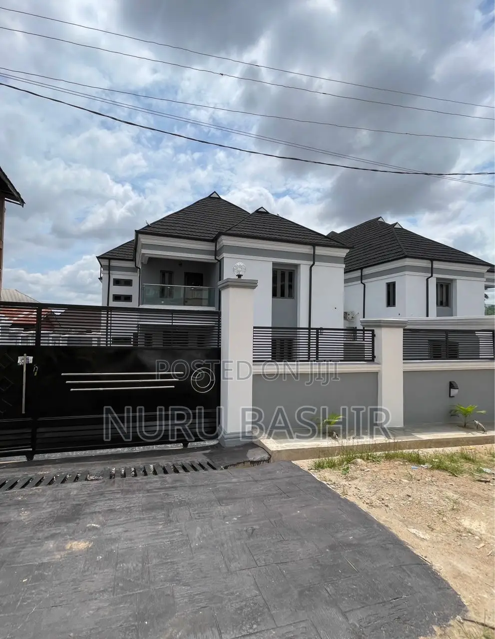 Furnished 5bdrm Duplex in Oluyole Estate for sale