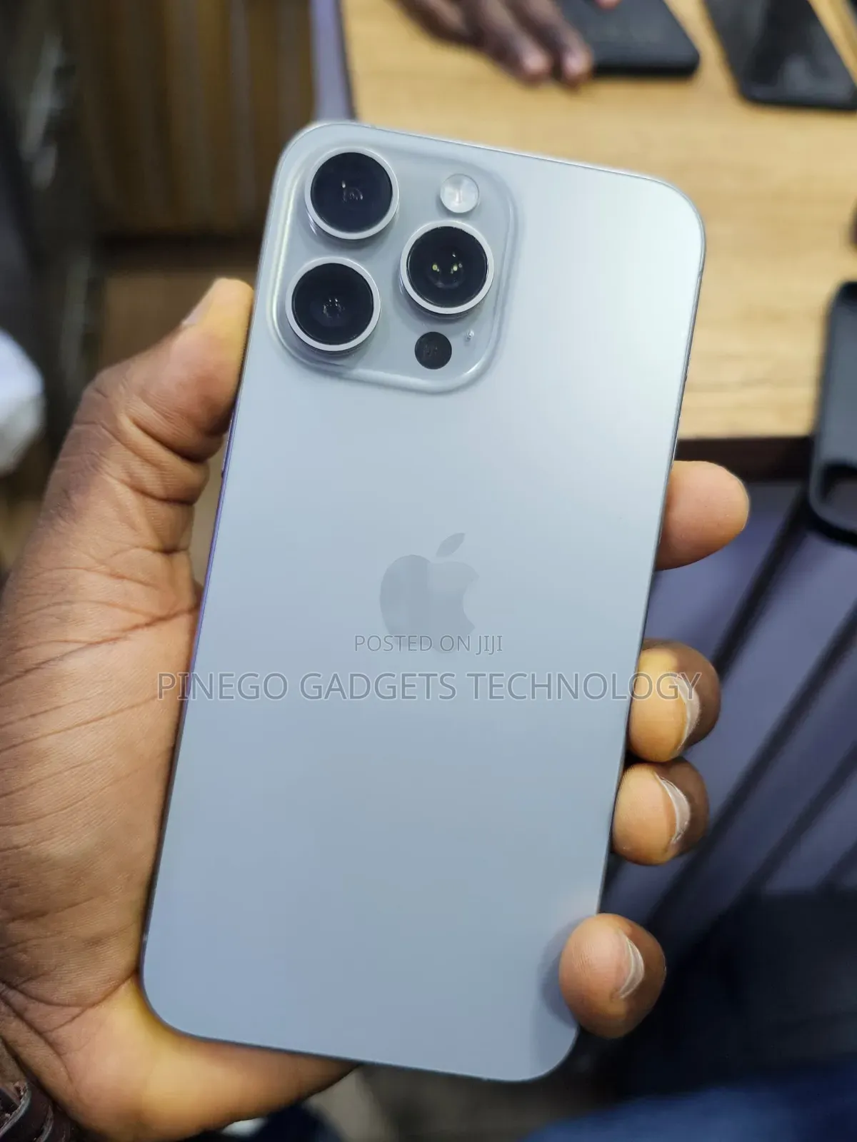 Apple iPhone 15 Pro Max 256 GB Gray