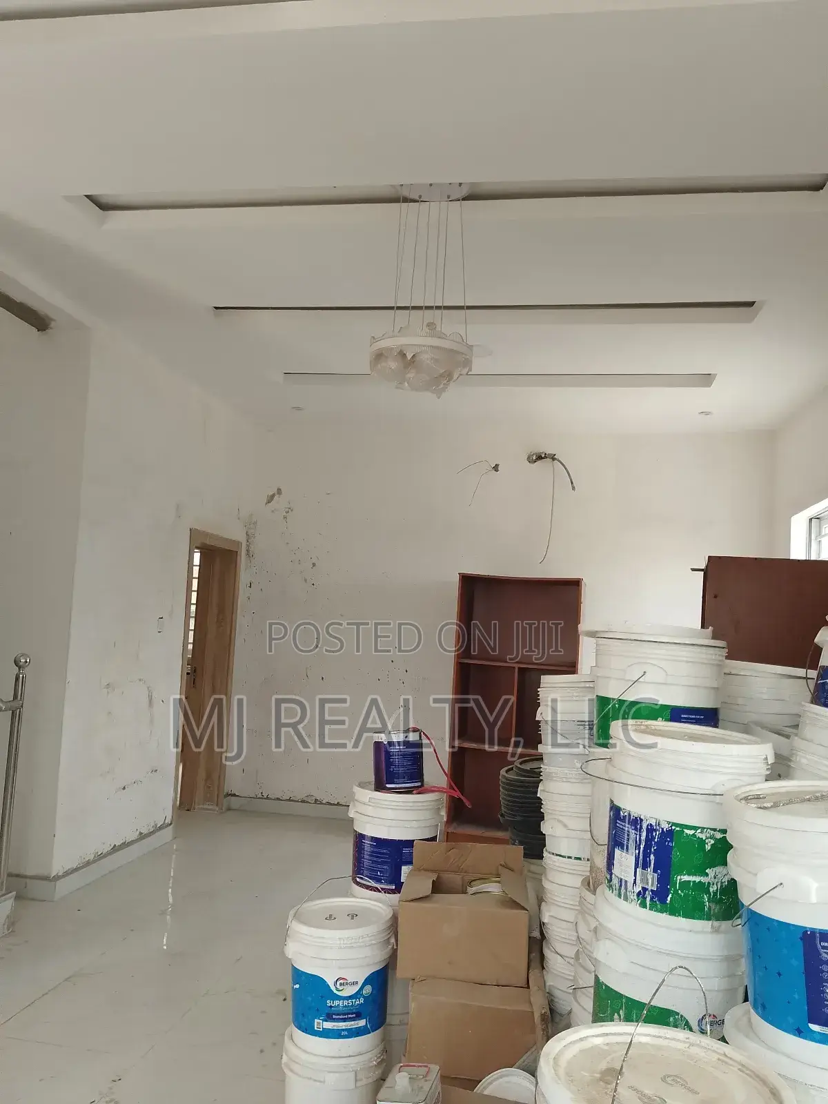 4bdrm Townhouse/Terrace In Adeniyi Jones For Sale