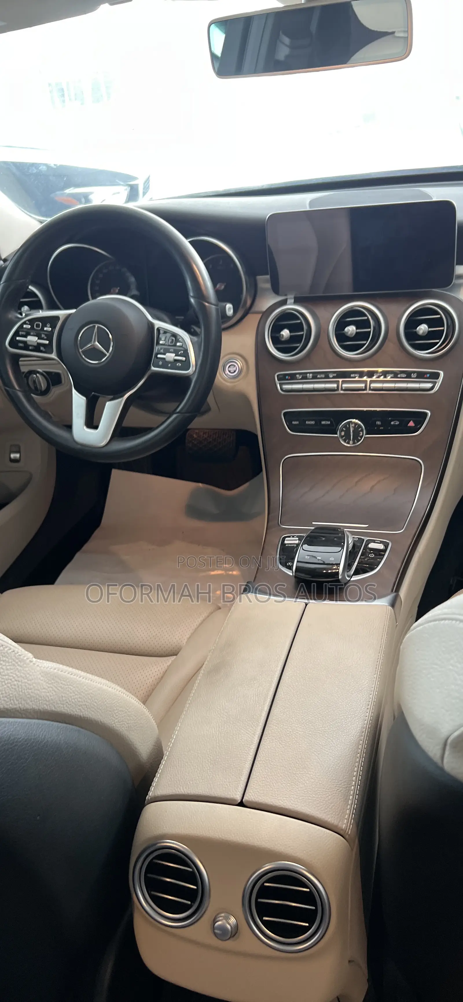 Mercedes-Benz C300 2020 Blue