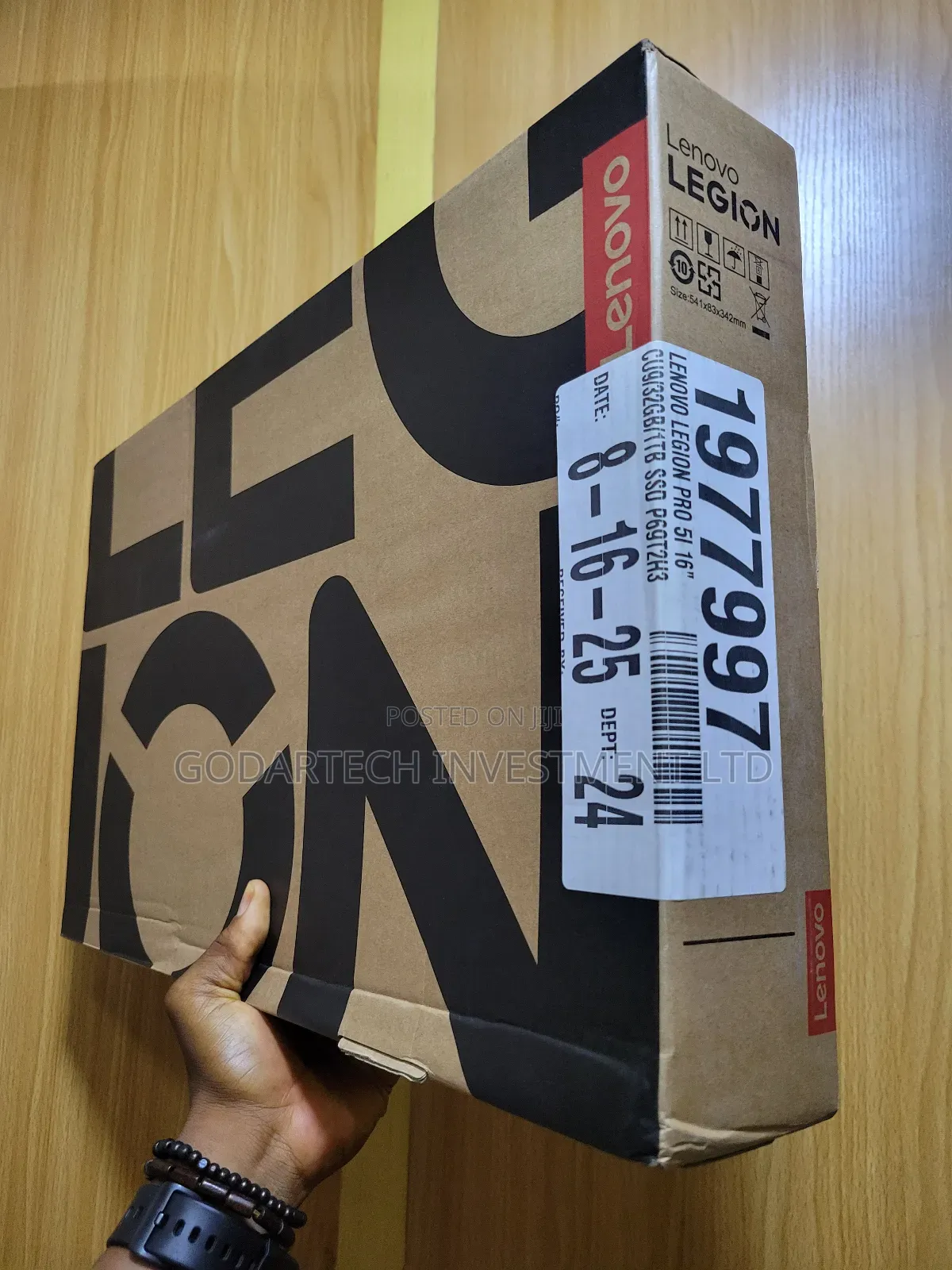 New Laptop Lenovo Legion 5 32GB Intel Core Ultra 9 SSD 1T